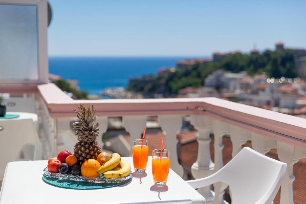 Castello Apartments Ulcinj Exterior photo