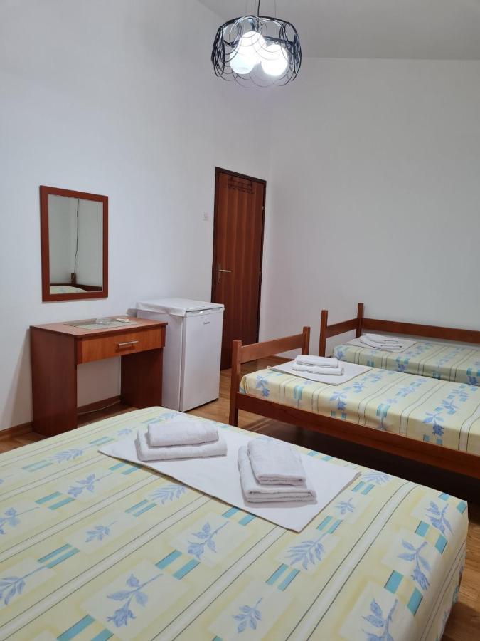 Castello Apartments Ulcinj Exterior photo